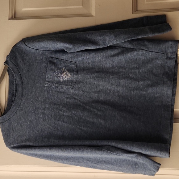 Vineyard Vines sailfish shirt - Picture 2 of 5